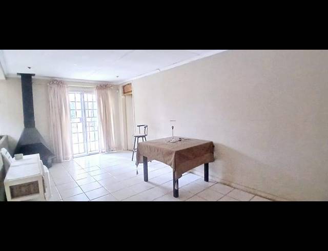 3 BEDROOM HOUSE FOR SALE IN BLOUBOSRAND